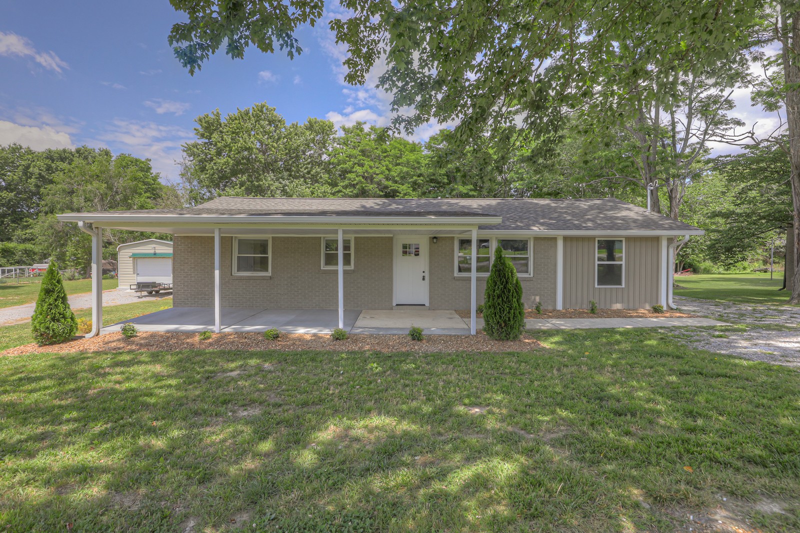 235 Rigney Drive Manchester, TN 37355 - Photo 5 of 27 Gallery Image 5