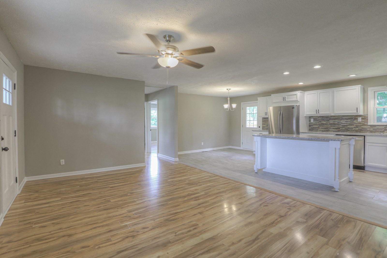 235 Rigney Drive Manchester, TN 37355 - Photo 6 of 27 Gallery Image 6