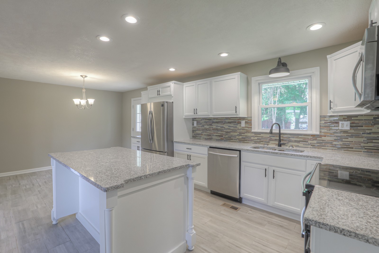 235 Rigney Drive Manchester, TN 37355 - Photo 7 of 27 Gallery Image 7