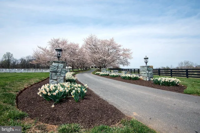 $2,895,000 | 16704 Thurston Road, Dickerson, MD 20842