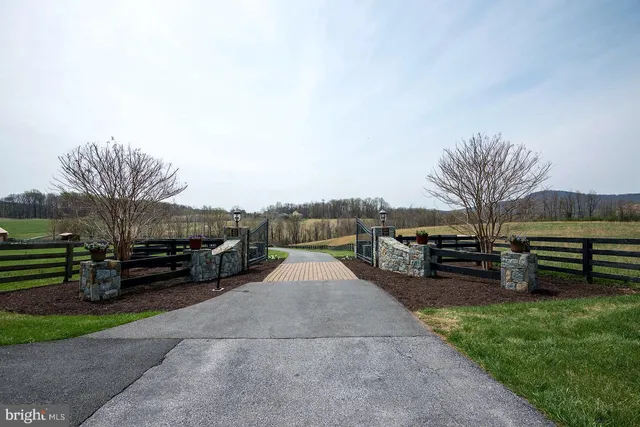 $2,895,000 | 16704 Thurston Road, Dickerson, MD 20842