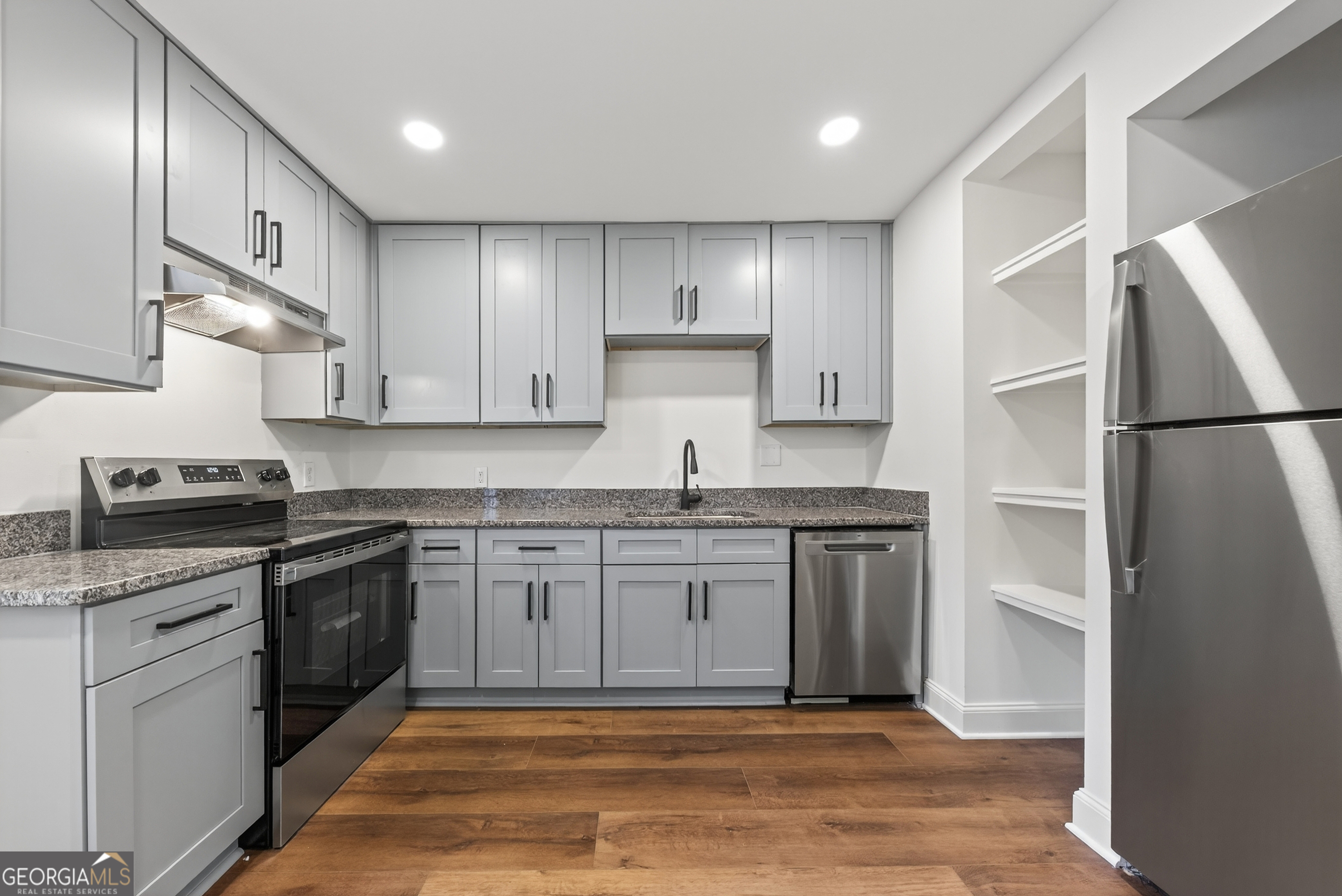 475 Vine Street, Unit A Madison, GA 30650 - Photo 8 of 23