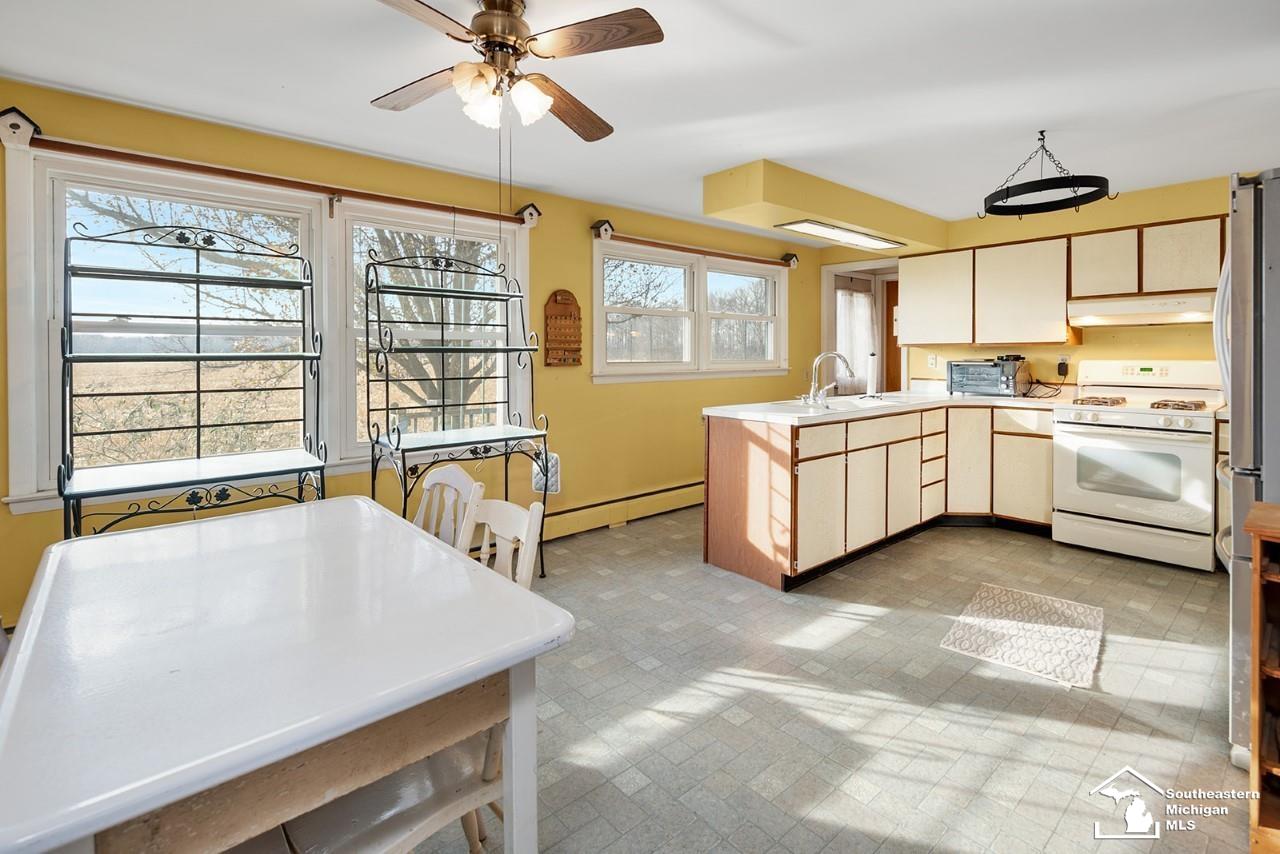 13651 Church Road Pittsford, MI 49271 - Photo 41 of 47