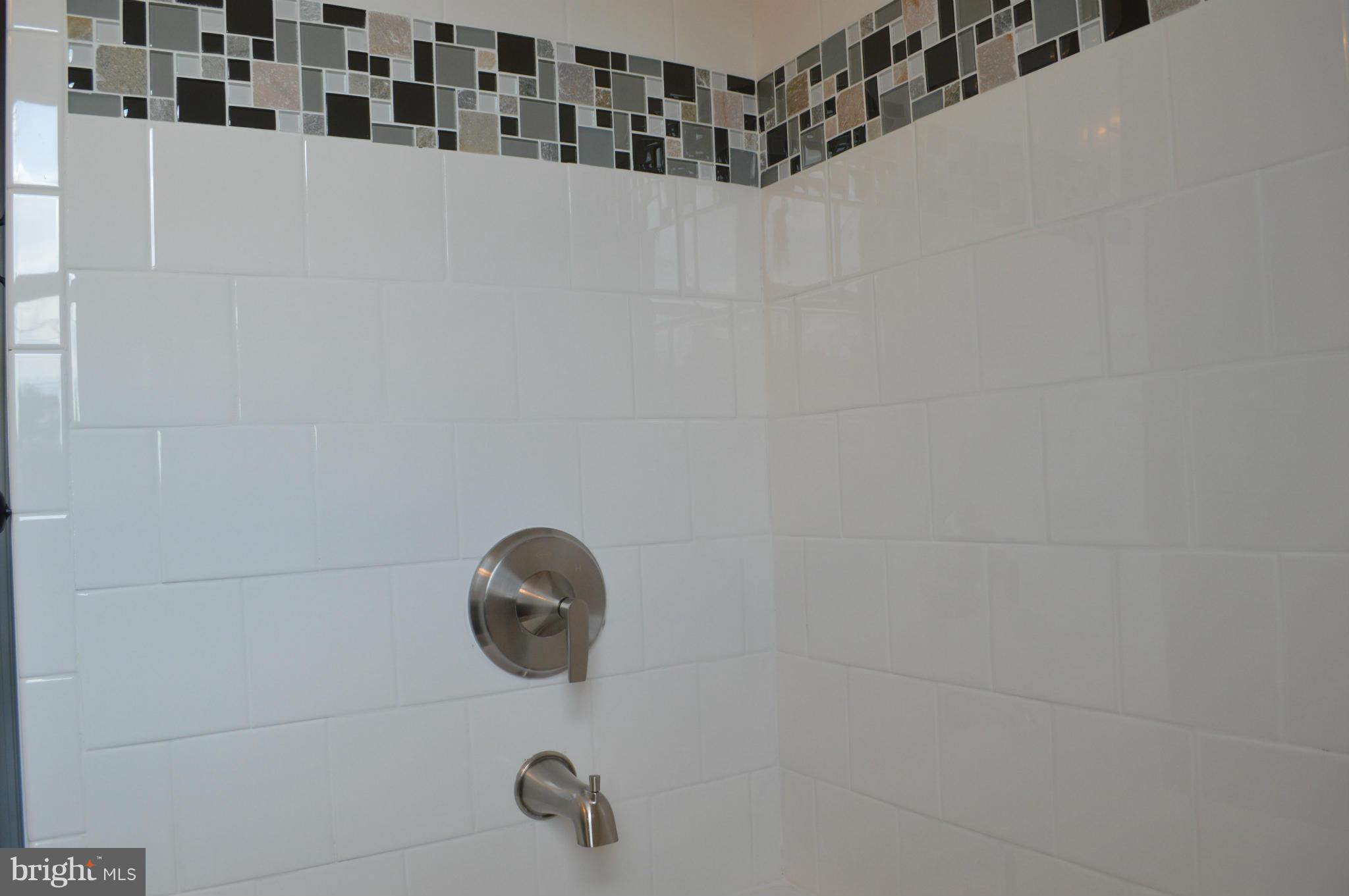 235 West Edgevale Road Baltimore, MD 21225 - Photo 23 of 30 Bath