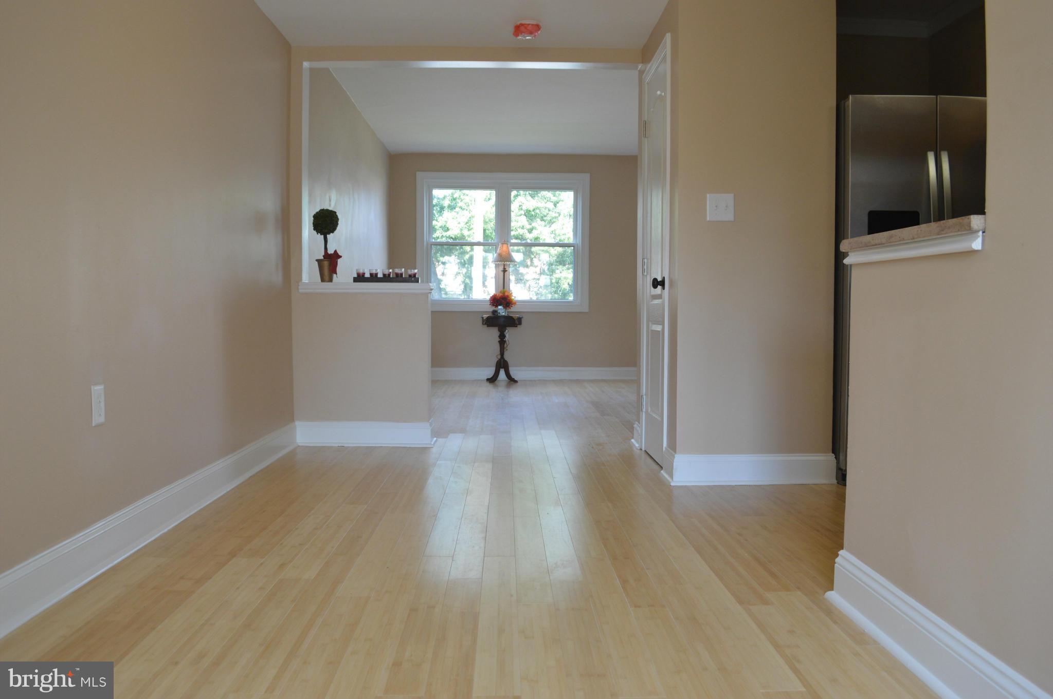 235 West Edgevale Road Baltimore, MD 21225 - Photo 7 of 30 Dining Room