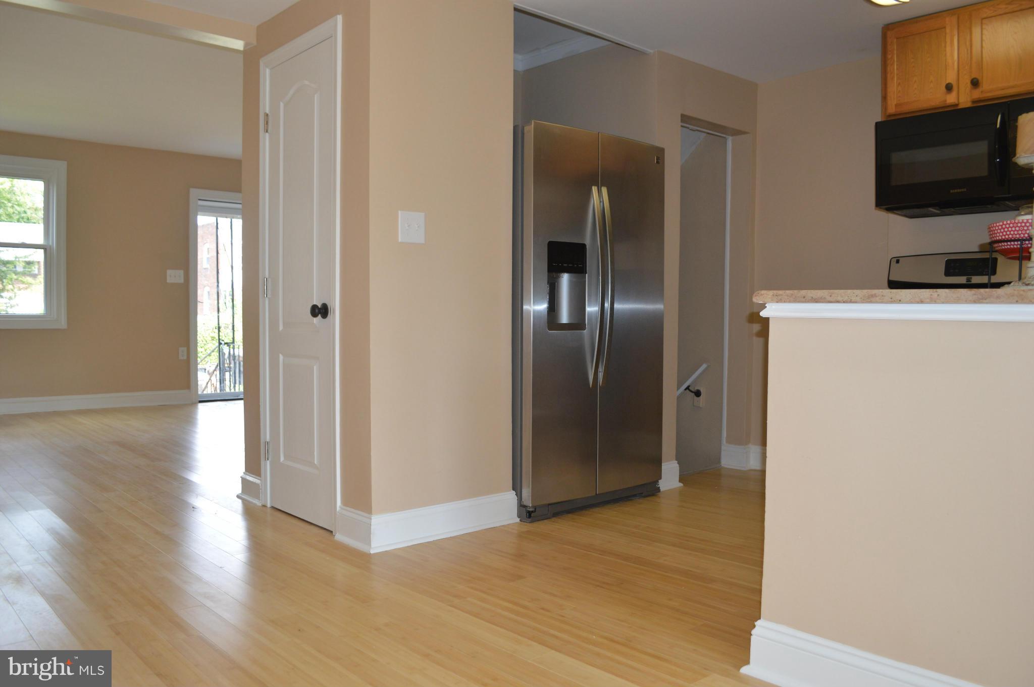 235 West Edgevale Road Baltimore, MD 21225 - Photo 9 of 30 Kitchen
