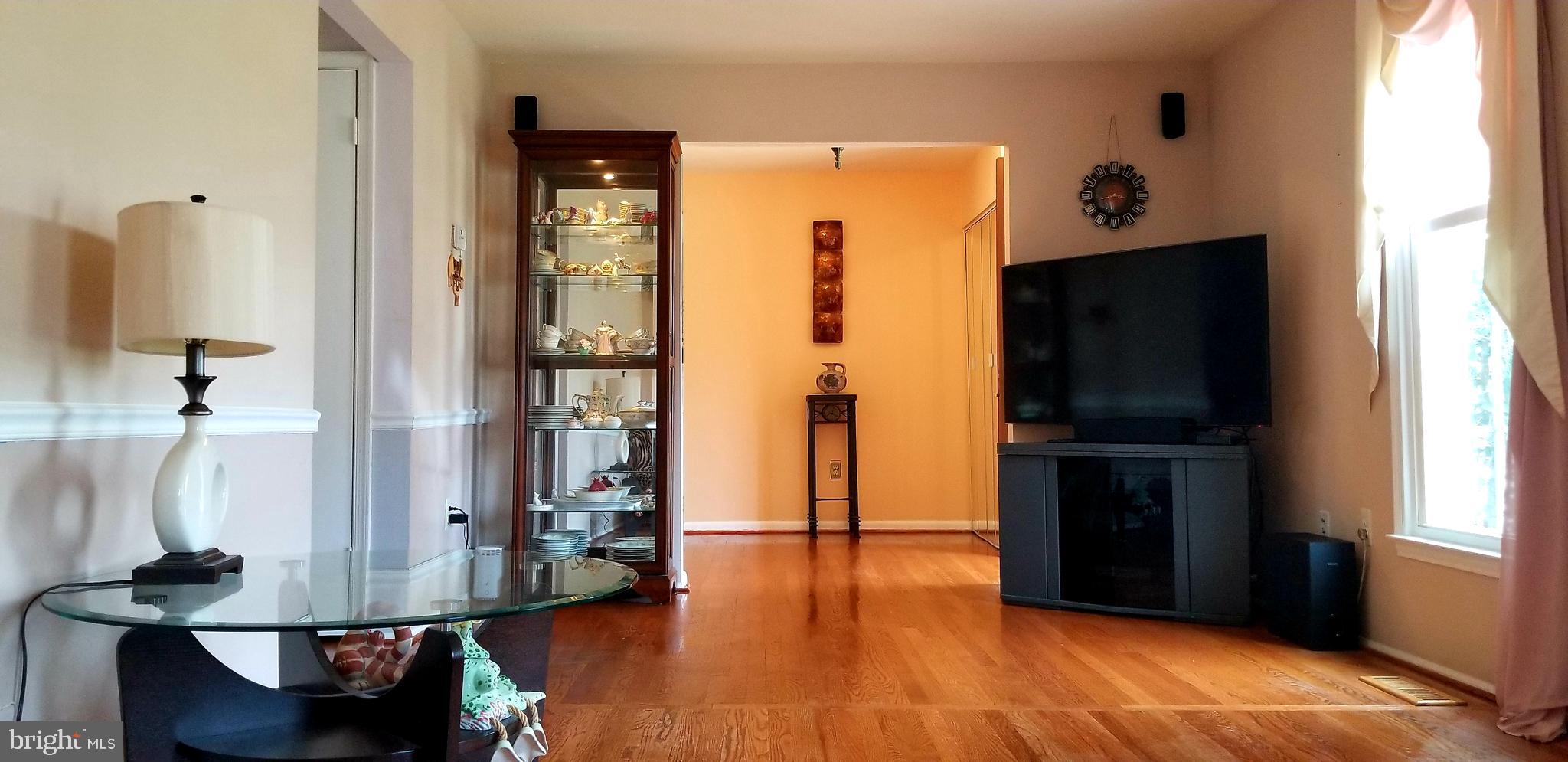 2332 Rosedown Drive Reston, VA 20191 - Photo 20 of 31 Gallery Image 20