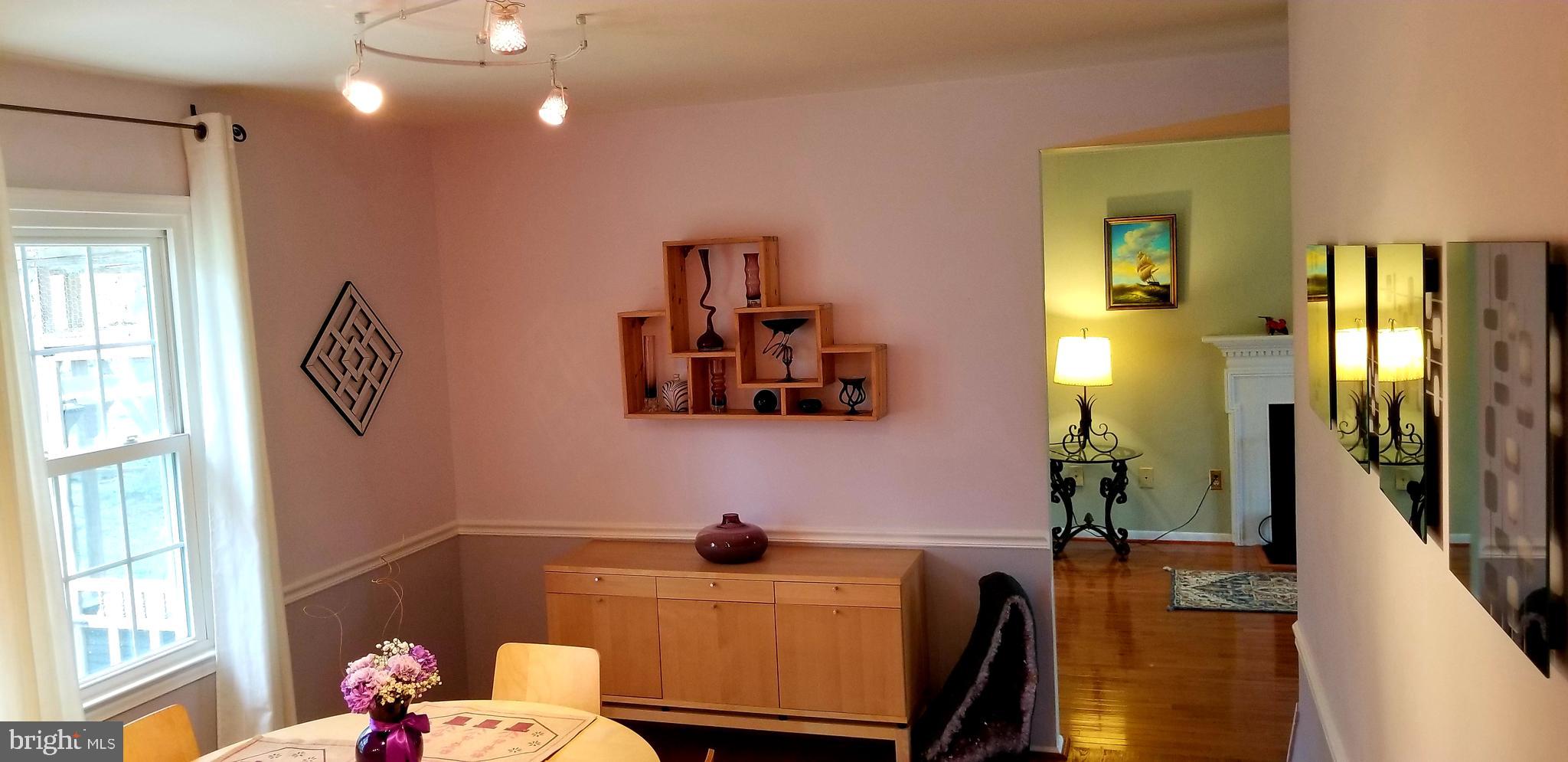 2332 Rosedown Drive Reston, VA 20191 - Photo 9 of 31 Gallery Image 9