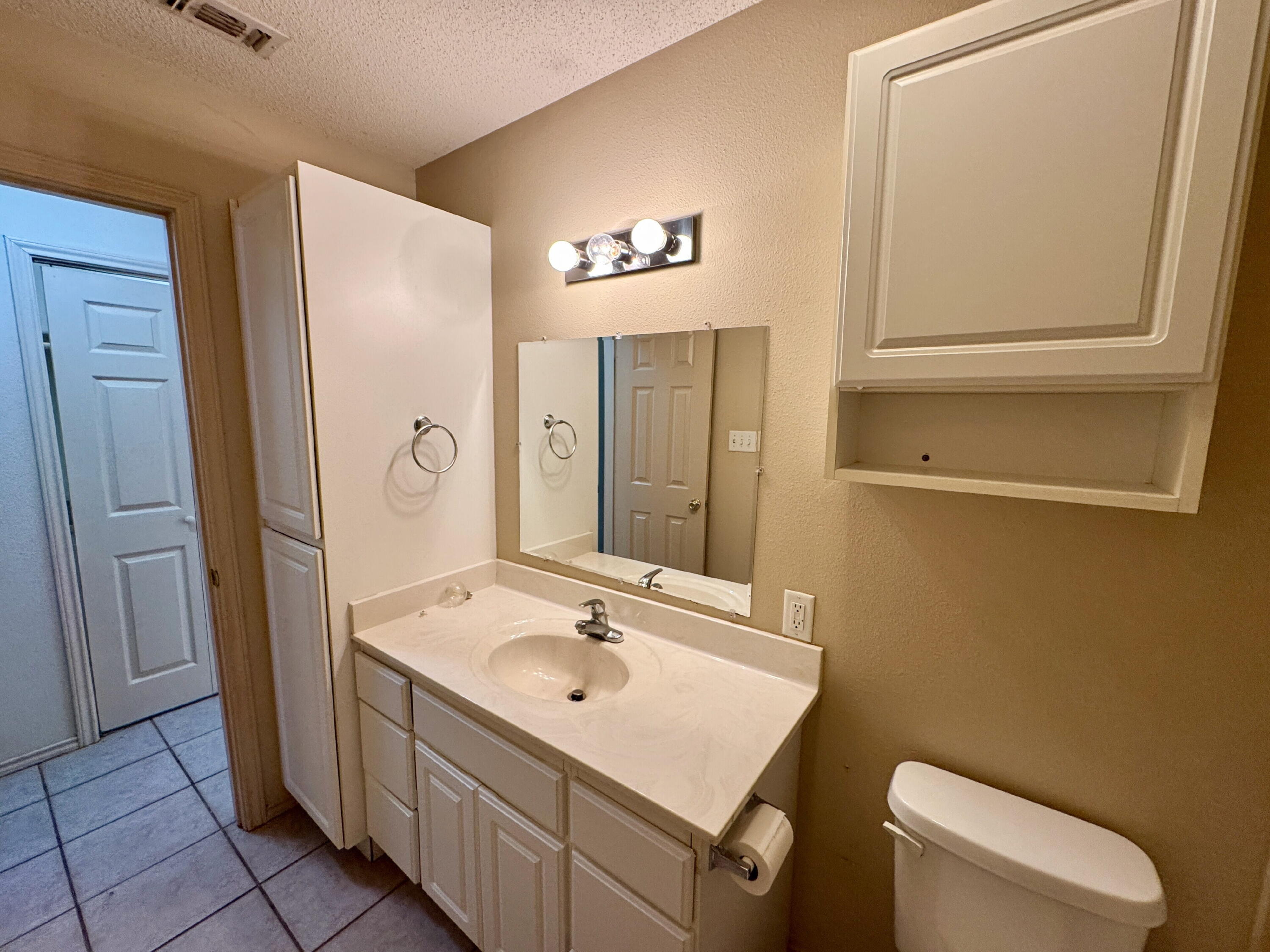 6311 7th Street, Unit UINT 1 Lubbock, TX 79416 - Photo 10 of 13 IMG_8139