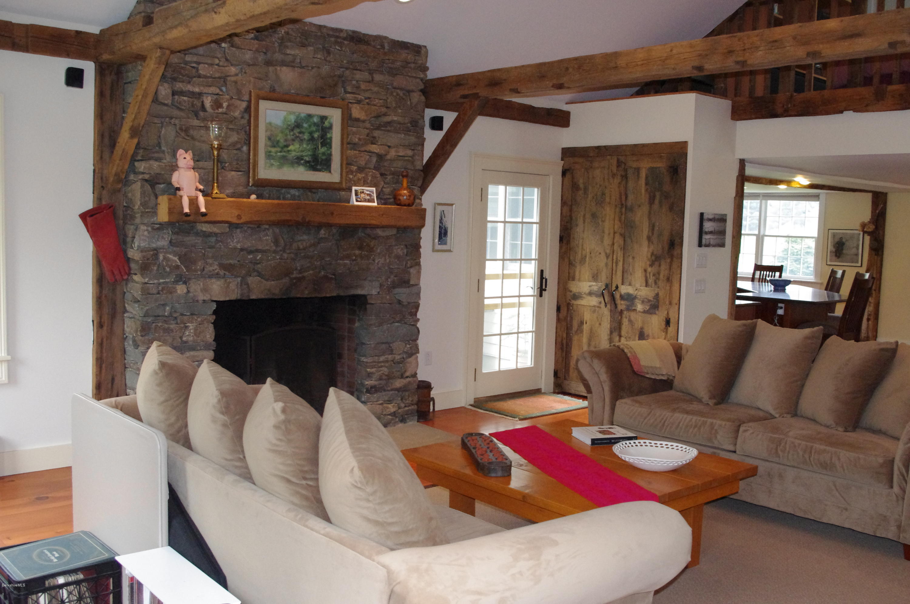 337 State Road Great Barrington, MA 01230 - Photo 4 of 13 IMGP9818