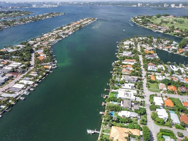 900 88th Street Surfside, FL 33154 - Photo 18 of 60