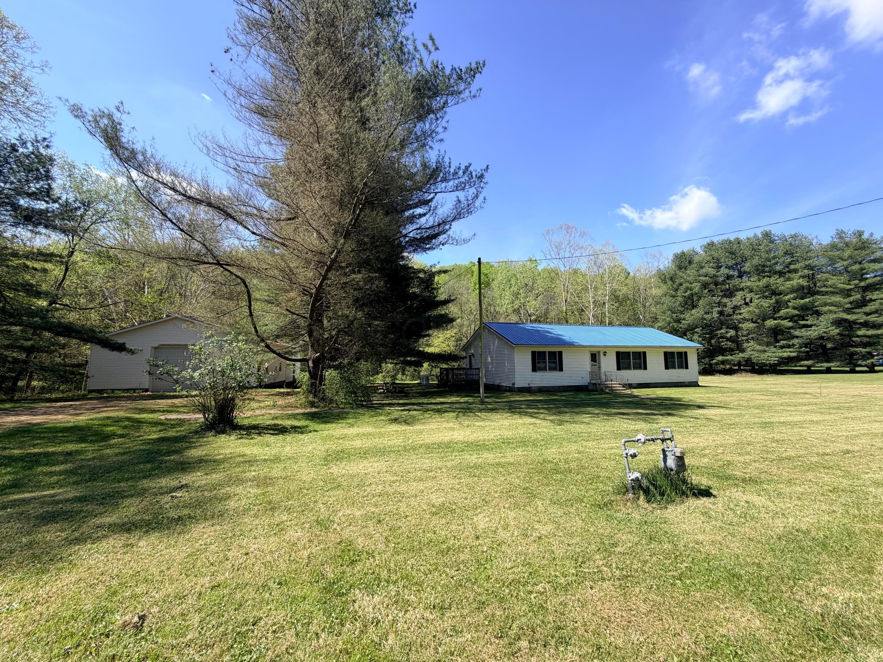 1574 Lick Run Road Chillicothe, OH 45601 - Photo 6 of 40 House and barn
