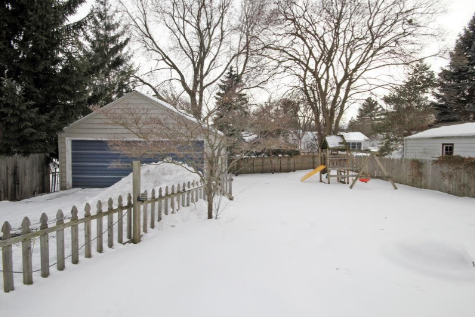 1322 Miller Road Kalamazoo, MI 49001 - Photo 26 of 26 unnamed (25)