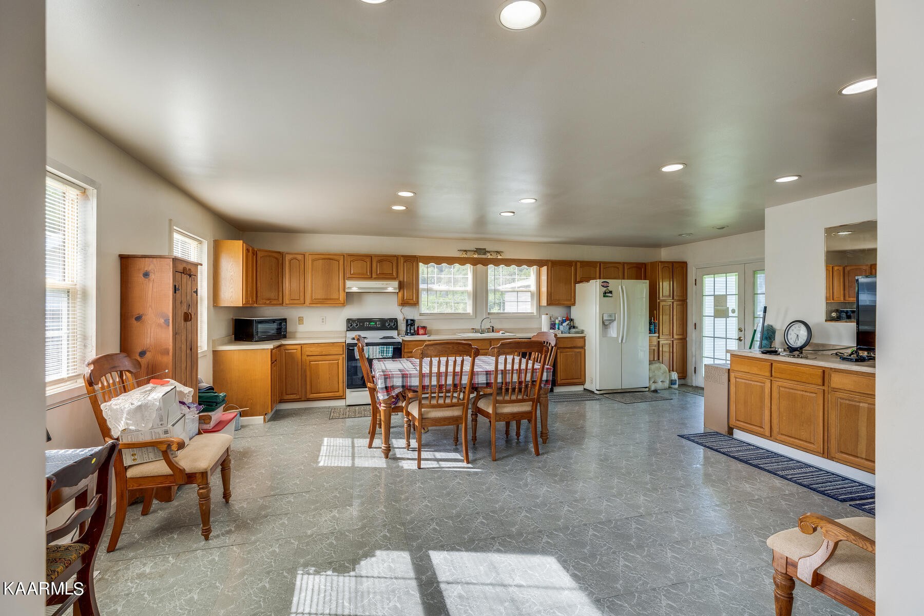 617 Wilson Gap Road Speedwell, TN 37870 - Photo 9 of 39 Gallery Image 9