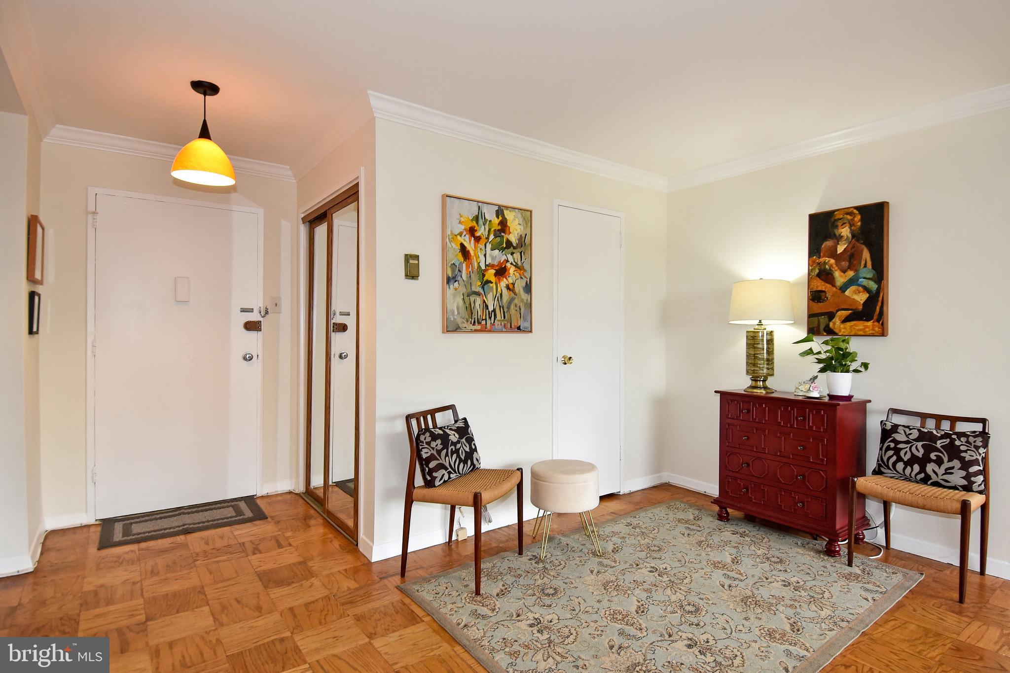 1900 Lyttonsville Road, Unit 709 Silver Spring, MD 20910 - Photo 2 of 33 Possible to convert walk-in closet to a den/office