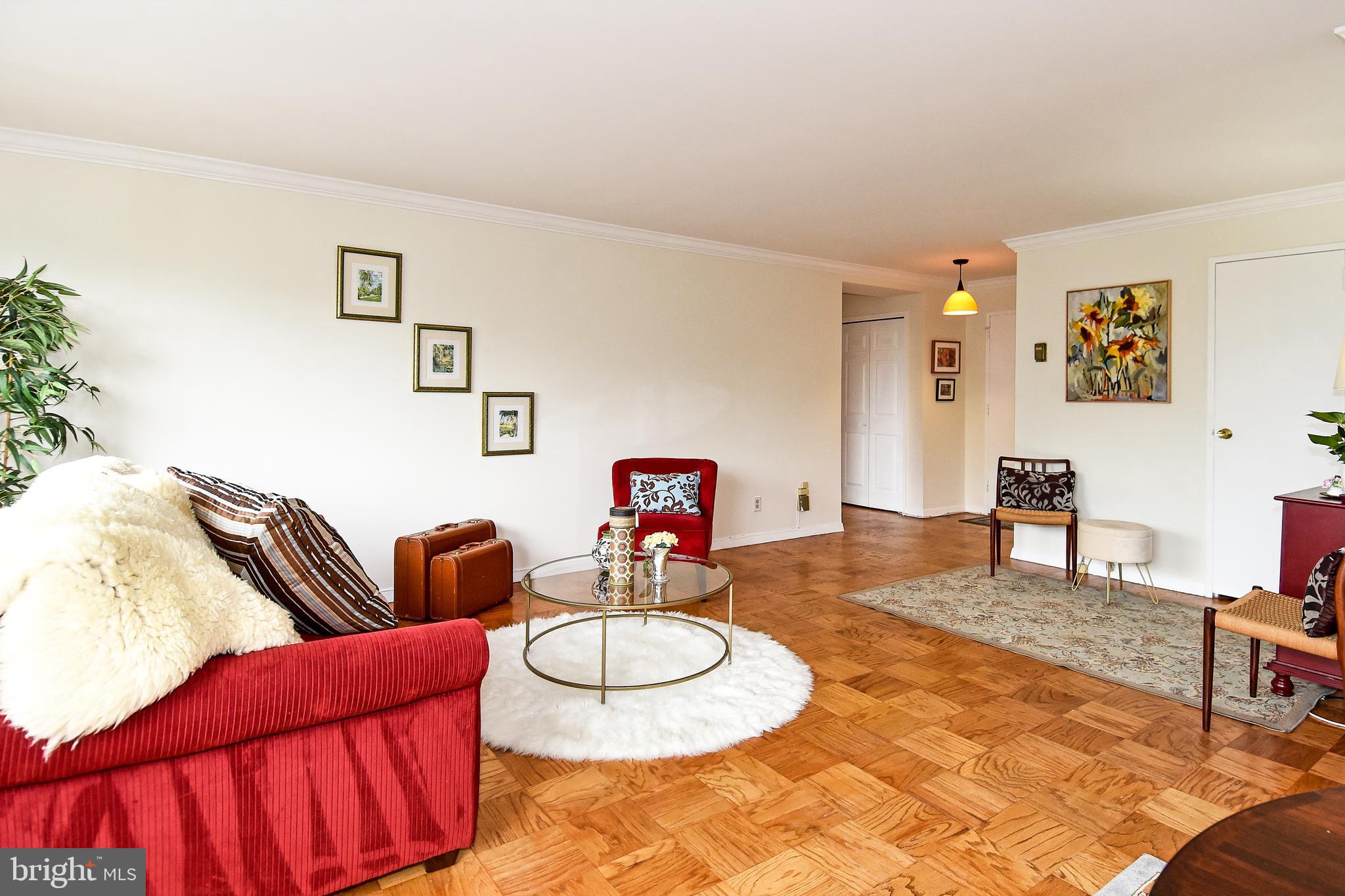 1900 Lyttonsville Road, Unit 709 Silver Spring, MD 20910 - Photo 3 of 33