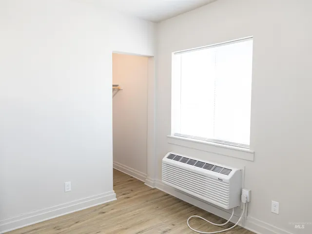 $1,195 | 92 Northwest 2nd Avenue, Ontario, OR 97914