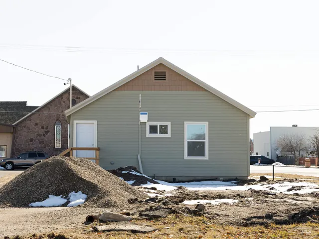 $1,195 | 92 Northwest 2nd Avenue, Ontario, OR 97914