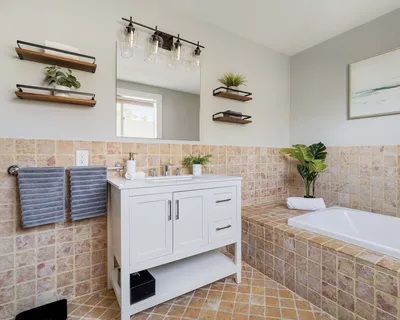 $875,000 | 98 Electric Avenue, Unit 2, Somerville, MA 02144