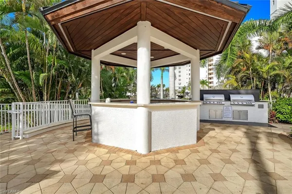 $7,000 | 410 Flagship Drive, Unit 301, Naples, FL 34108