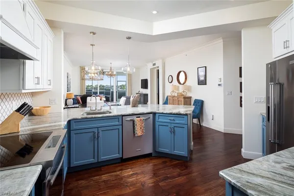 $7,000 | 410 Flagship Drive, Unit 301, Naples, FL 34108