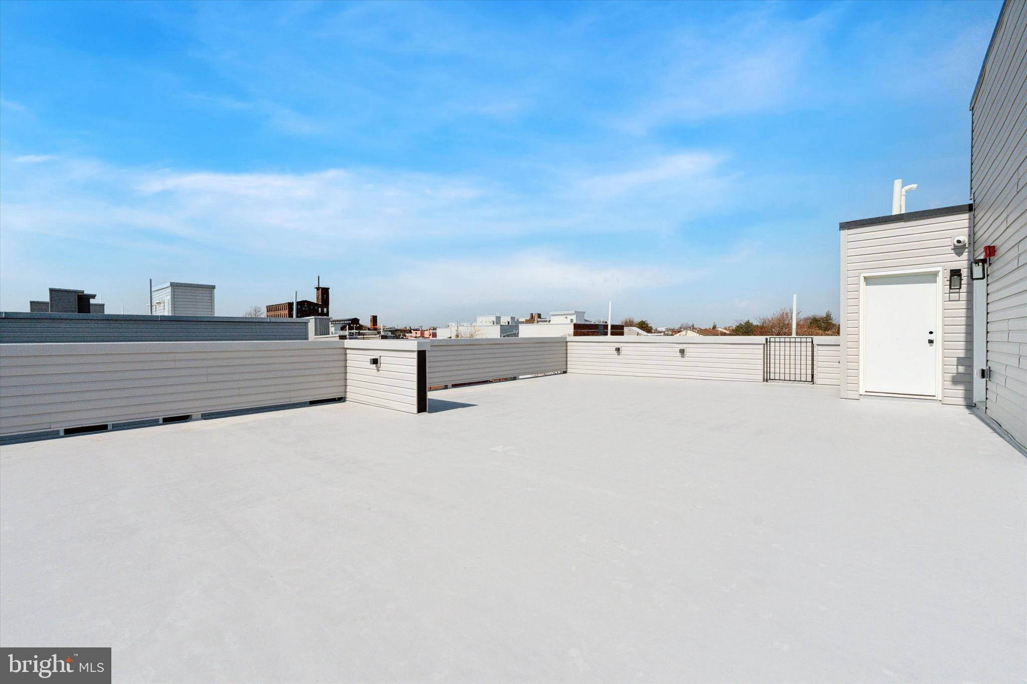 2520 North Front Street, Unit 403 Philadelphia, PA 19133 - Photo 7 of 8 a view of a terrace