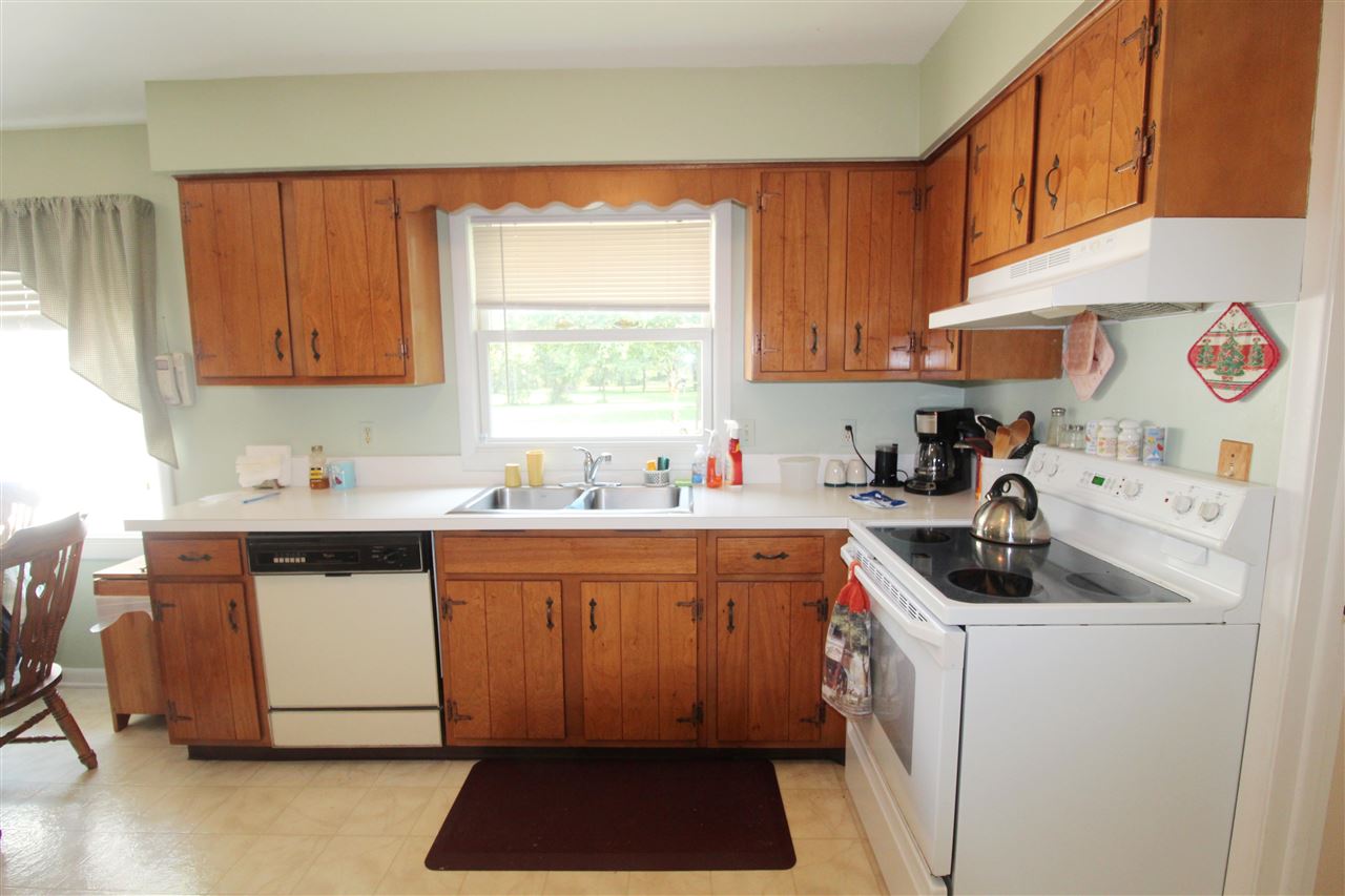 2132 North Nichols Road Flushing, MI 48433 - Photo 11 of 37