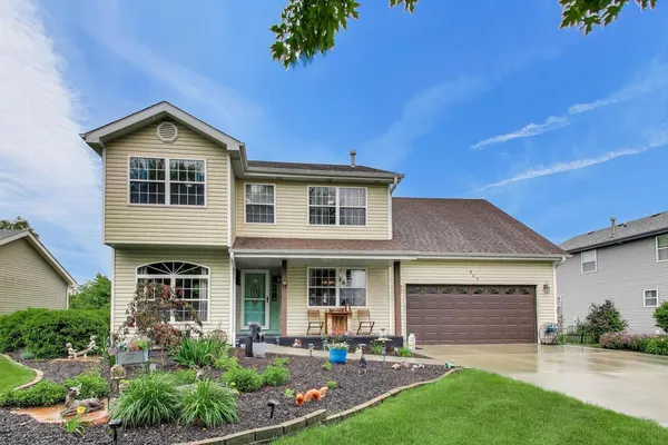 $360,000 | 909 Arrowhead Drive, Elwood, IL 60421