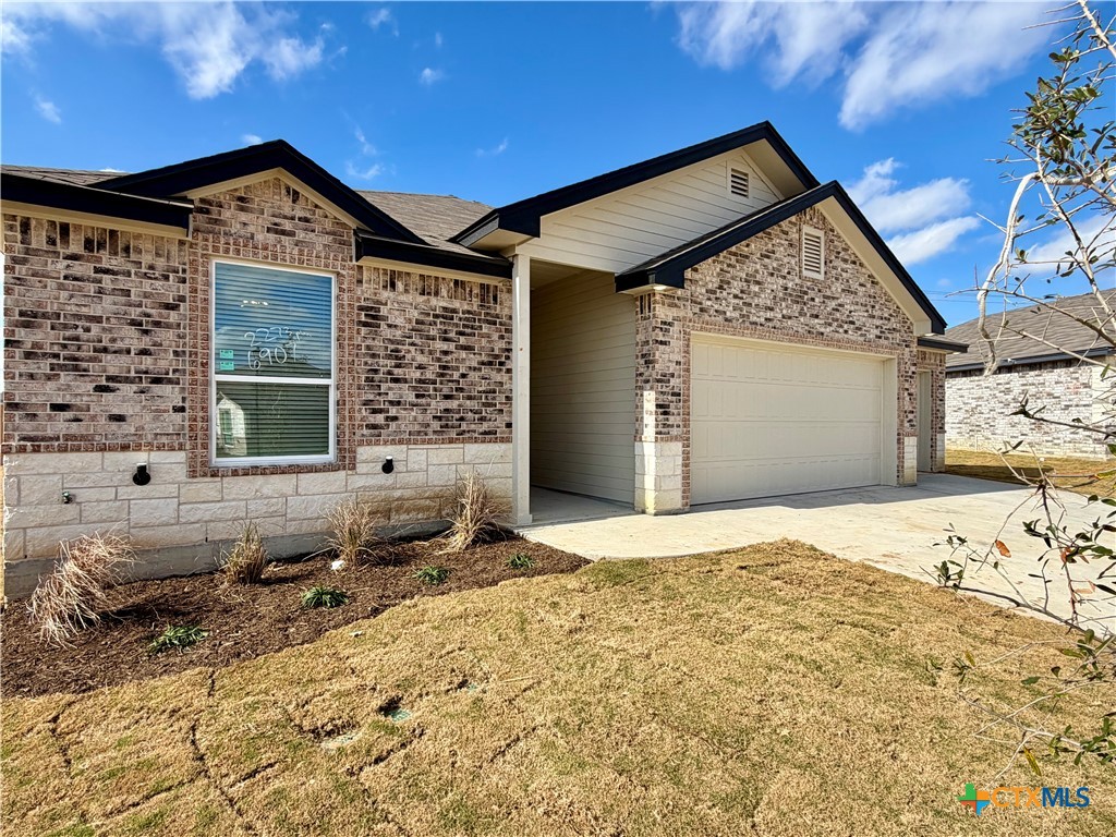 6907 Wizard Drive Killeen, TX 76549 - Photo 2 of 27