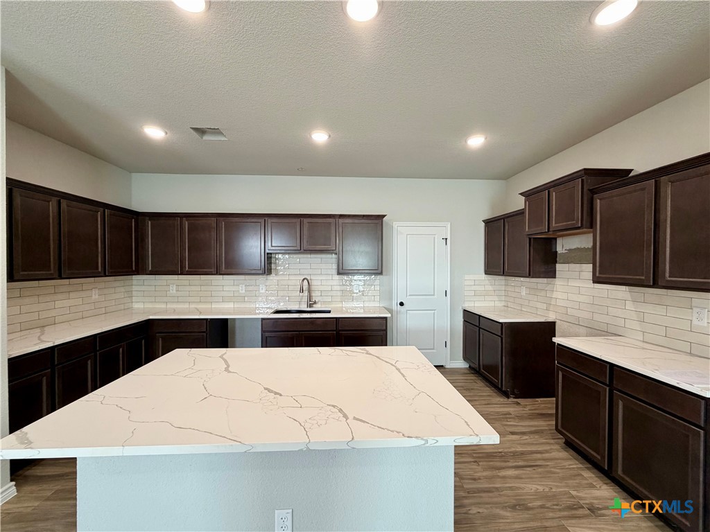 6907 Wizard Drive Killeen, TX 76549 - Photo 9 of 27