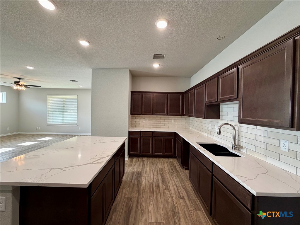 6907 Wizard Drive Killeen, TX 76549 - Photo 10 of 27