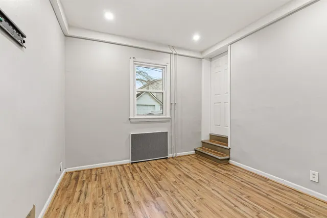 $2,499 | 320 Clarendon Street, Unit 1, Secaucus, NJ 07094