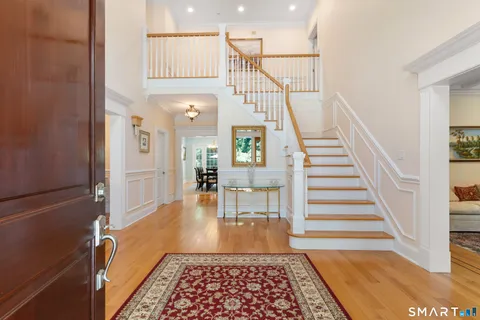 $2,249,000 | 2 Deerfield Road, Wilton, CT 06897