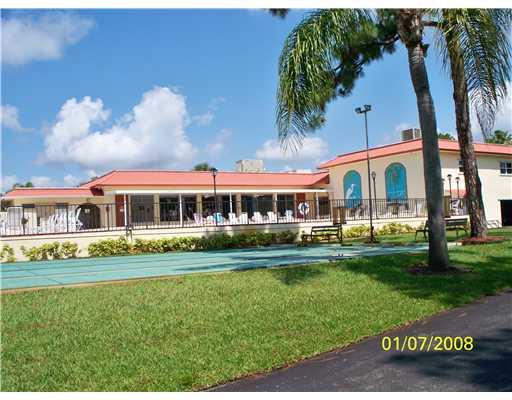 1937 Southwest Palm City Road, Unit 19C Stuart, FL 34994 - Photo 15 of 22 Gallery Image 15