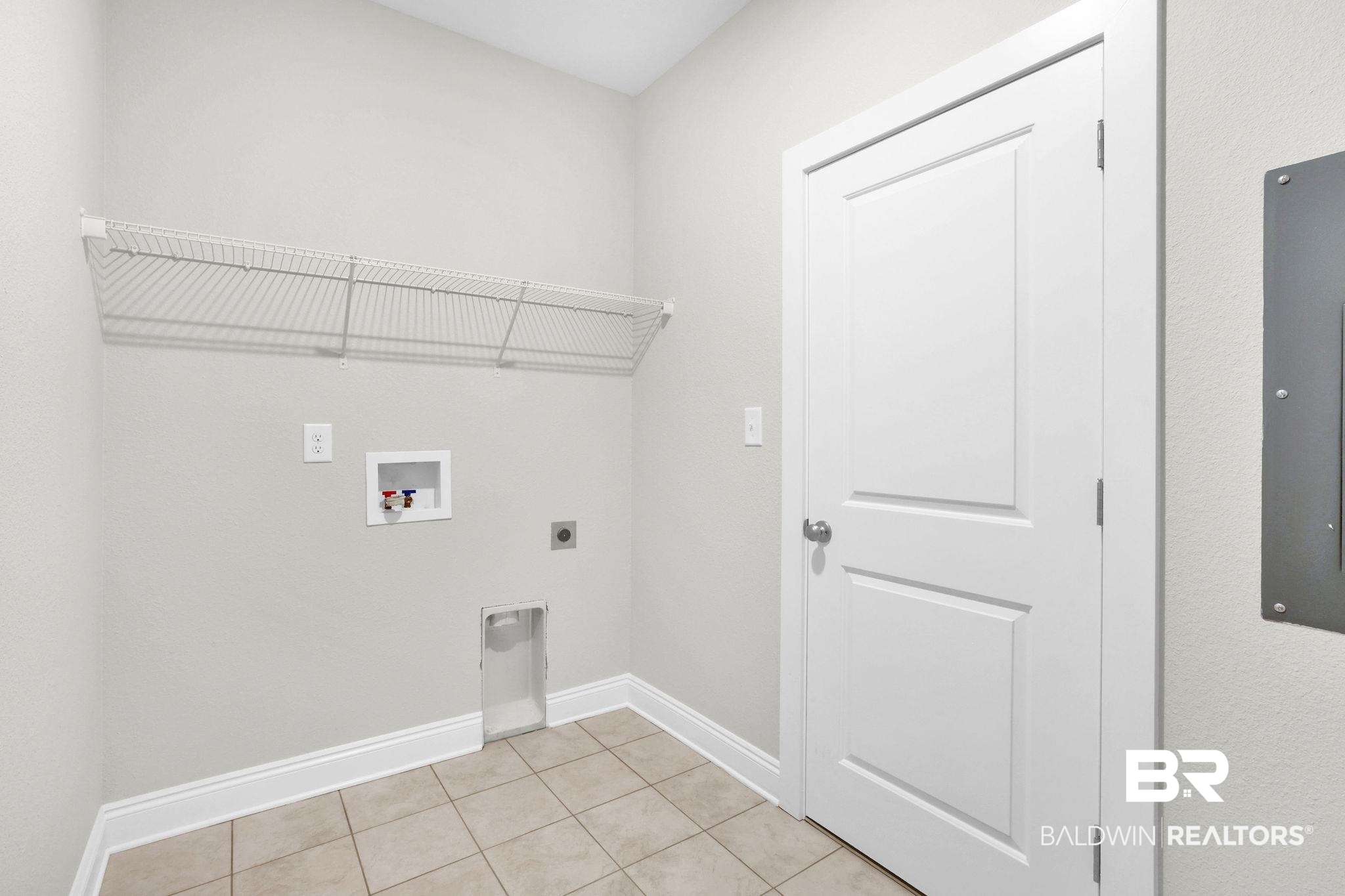 30815 Ono N Loop West Orange Beach, AL 36561 - Photo 27 of 40 Laundry Room
