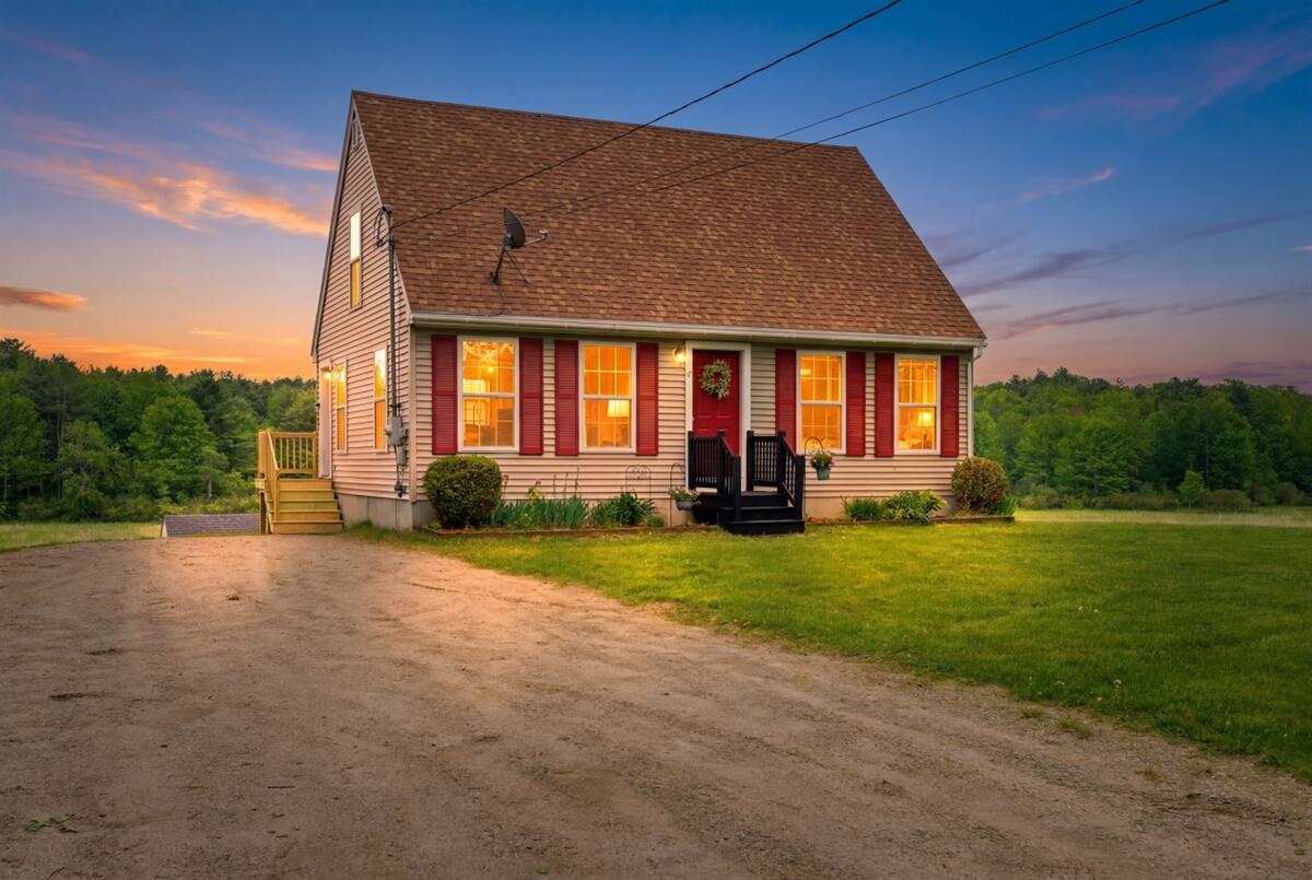 69 Collinsbrook Road Brunswick, ME 04011 - Photo 7 of 79 03-DSC00963_golden_hour
