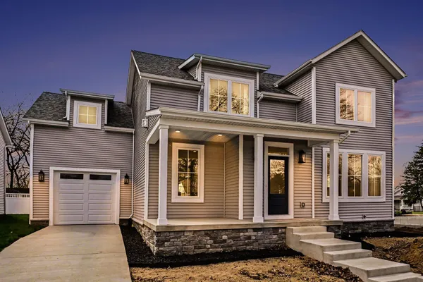 $875,000 | 739 North Twyckenham Drive, South Bend, IN 46617