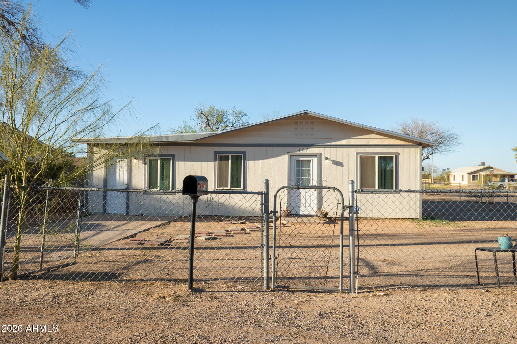 402 West Battaglia Road Eloy, AZ 85131 - Photo 2 of 23