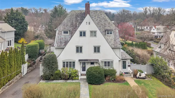 $11,000 | 42 Tanglewylde Avenue, Bronxville, NY 10708