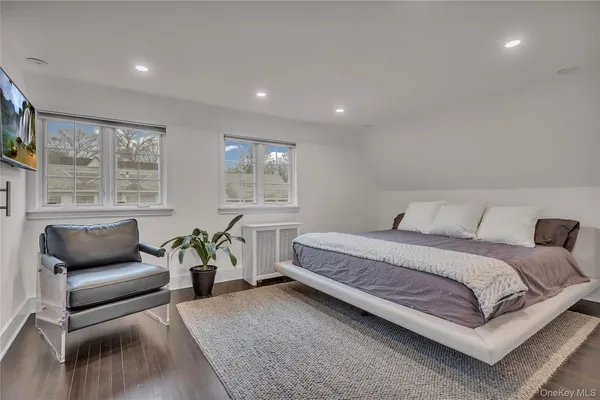 a view of a hallway with closet
