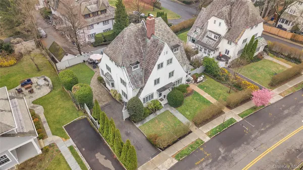 $11,000 | 42 Tanglewylde Avenue, Bronxville, NY 10708