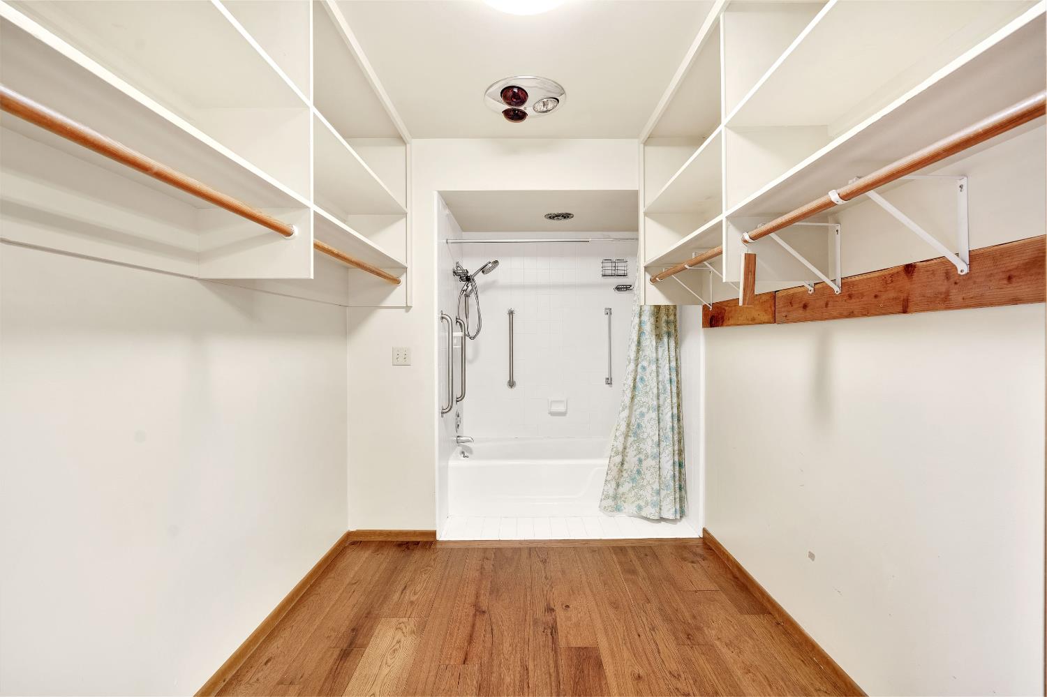 43715 Dinely Drive Three Rivers, CA 93271 - Photo 44 of 51 a view of walk in closet with wooden floor