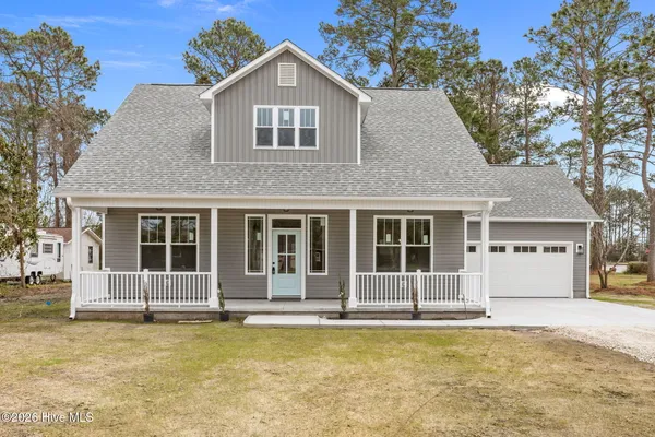 $465,000 | 2220 Park Avenue, Newport, NC 28570