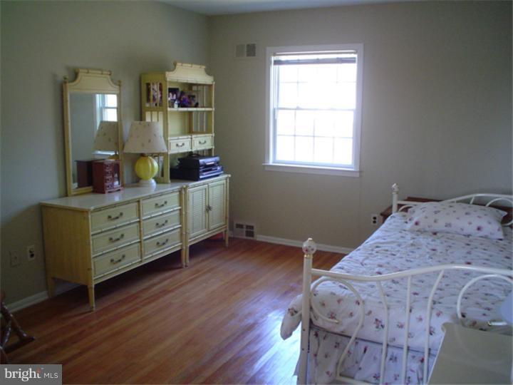 3022 Appledale Road Audubon, PA 19403 - Photo 16 of 22 Bedroom 2