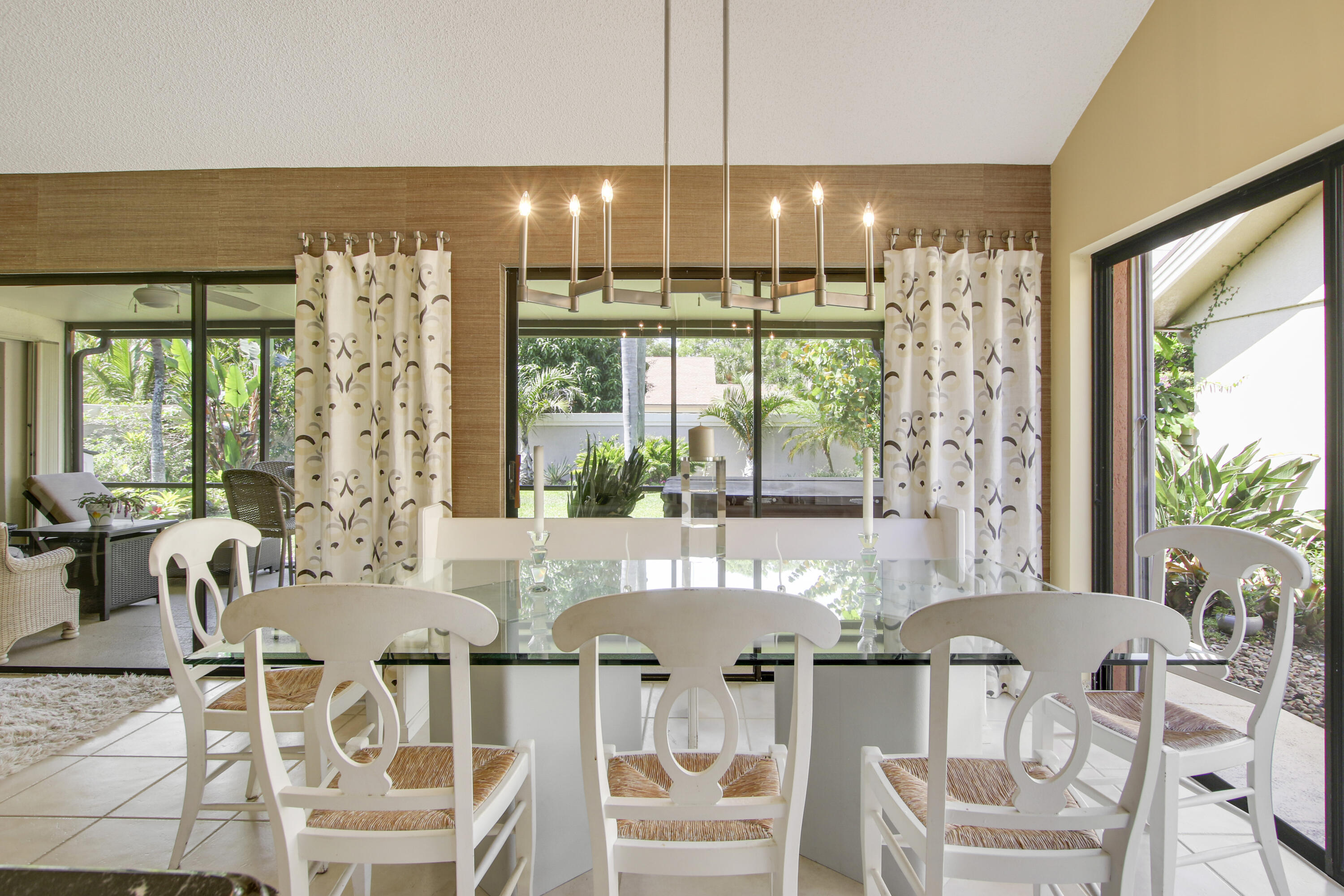 112 Cape Pointe Circle Jupiter, FL 33477 - Photo 12 of 35 House1-12