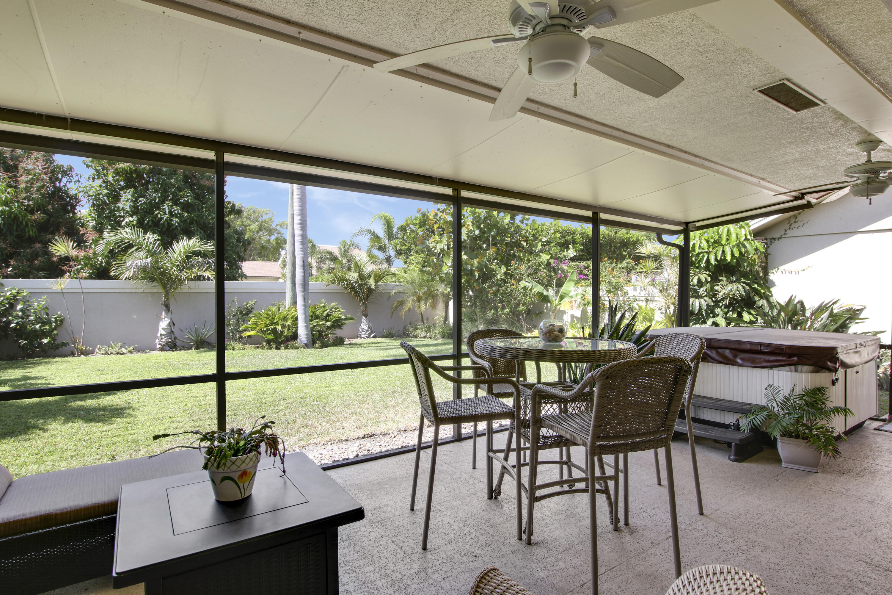 112 Cape Pointe Circle Jupiter, FL 33477 - Photo 15 of 35 Screened Patio