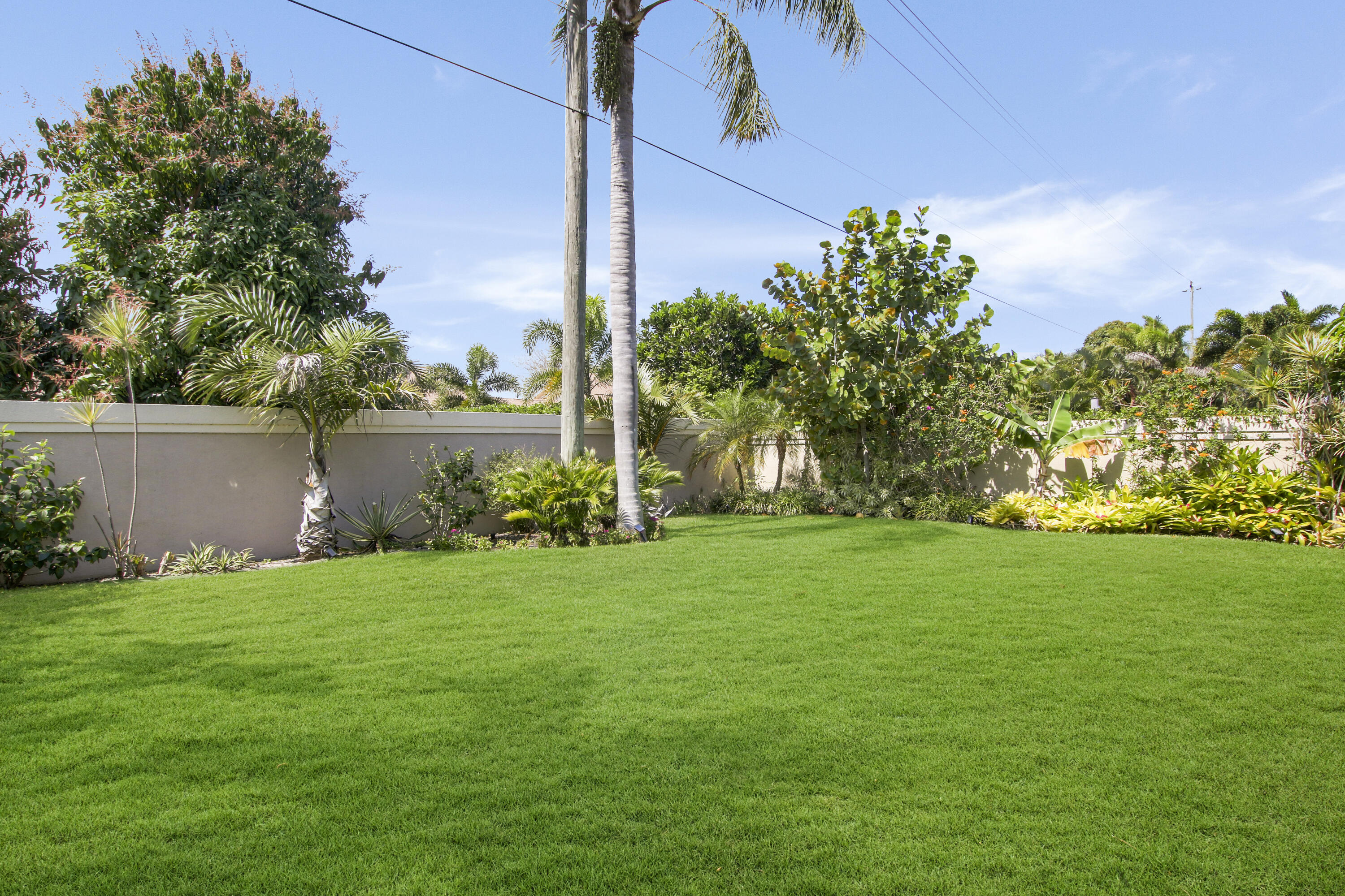 112 Cape Pointe Circle Jupiter, FL 33477 - Photo 19 of 35 House1-27