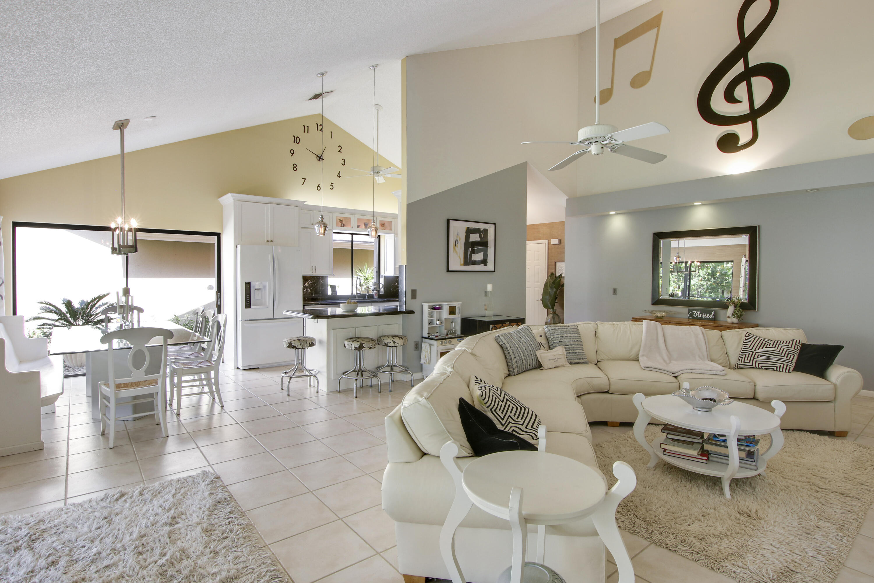 112 Cape Pointe Circle Jupiter, FL 33477 - Photo 10 of 35 House1-21