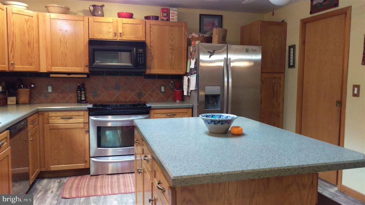 2120 Walnut Bottom Road Carlisle, PA 17015 - Photo 14 of 25 Gallery Image 14