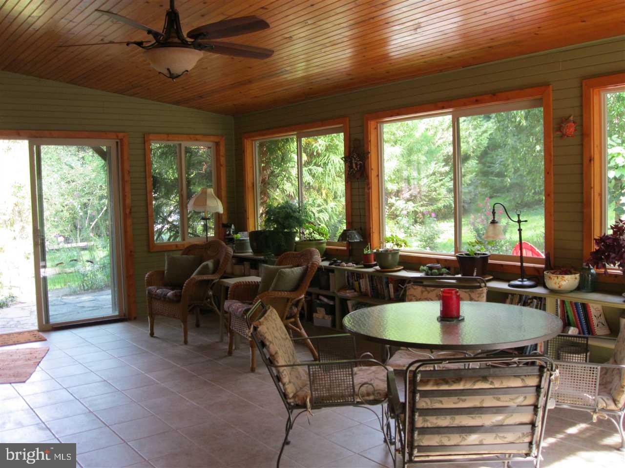 2120 Walnut Bottom Road Carlisle, PA 17015 - Photo 17 of 25 Gallery Image 17